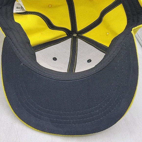 Batman Six Flags DC Comics Snapback Hat Cap Adult Yellow Black Adjustable - Picture 9 of 9